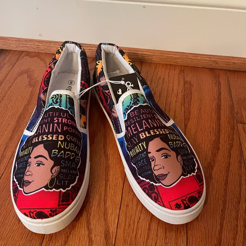 (NWT) Slip On sneakers